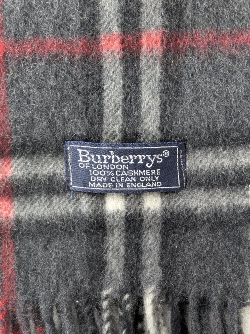 Designer Burberry Gray 100% Cashmere Check Scarf Unisex - Picture 2 of 7